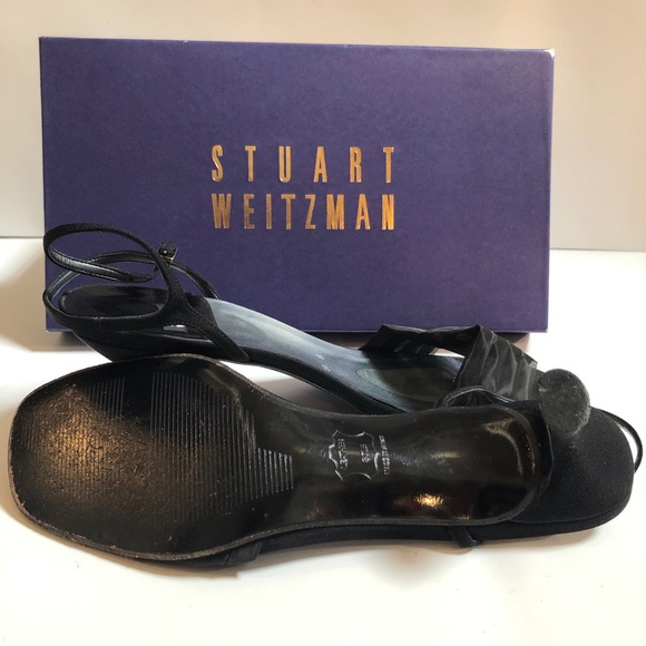 Stuart Weitzman Gossamer Black Tulle Kitten Heels - Picture 2 of 4